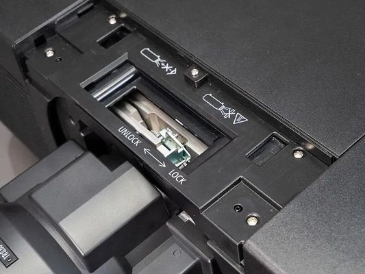 پروژکتور لیزری هولوگرام 4K 7D Flyin EL-G36KU با 3LCD 30000 ANSI لومن برای نقشه‌برداری سه بعدی ساختمان‌های بیرونی و پروژکتور سالن‌های بزرگ