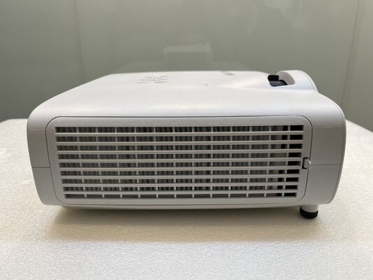 Flyin 5000 ANSI لومن 3LCD پروژکتور لیزر WUXGA پشتیبانی بومی 4K کوتاه HDBaseT آموزش نقشه برداری سه بعدی