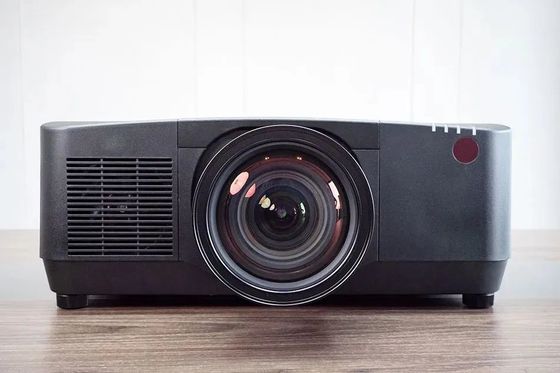 پروژکتور لیزری هولوگرام 4K 7D Flyin EL-G36KU با 3LCD 30000 لومن ANSI برای فضای باز داخلی